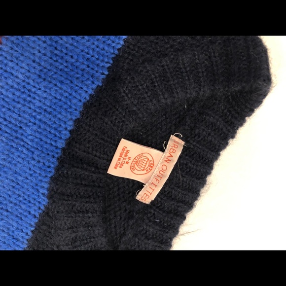 Sweater - Picture 2 of 2